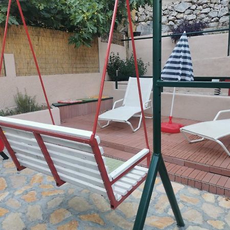 Big And Spacious Apartment In The Heart Of Omis Omiš Exterior foto