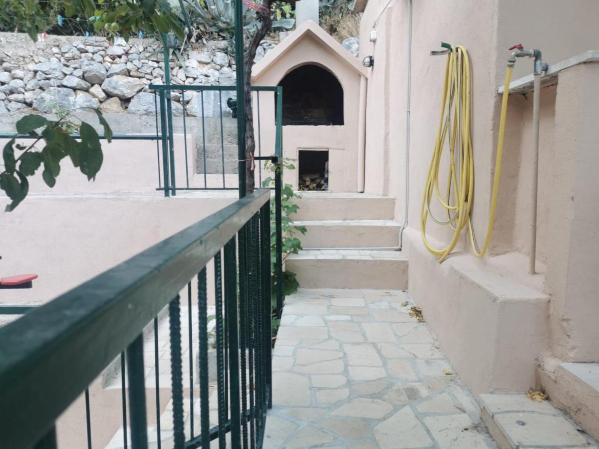Big And Spacious Apartment In The Heart Of Omis Omiš Exterior foto
