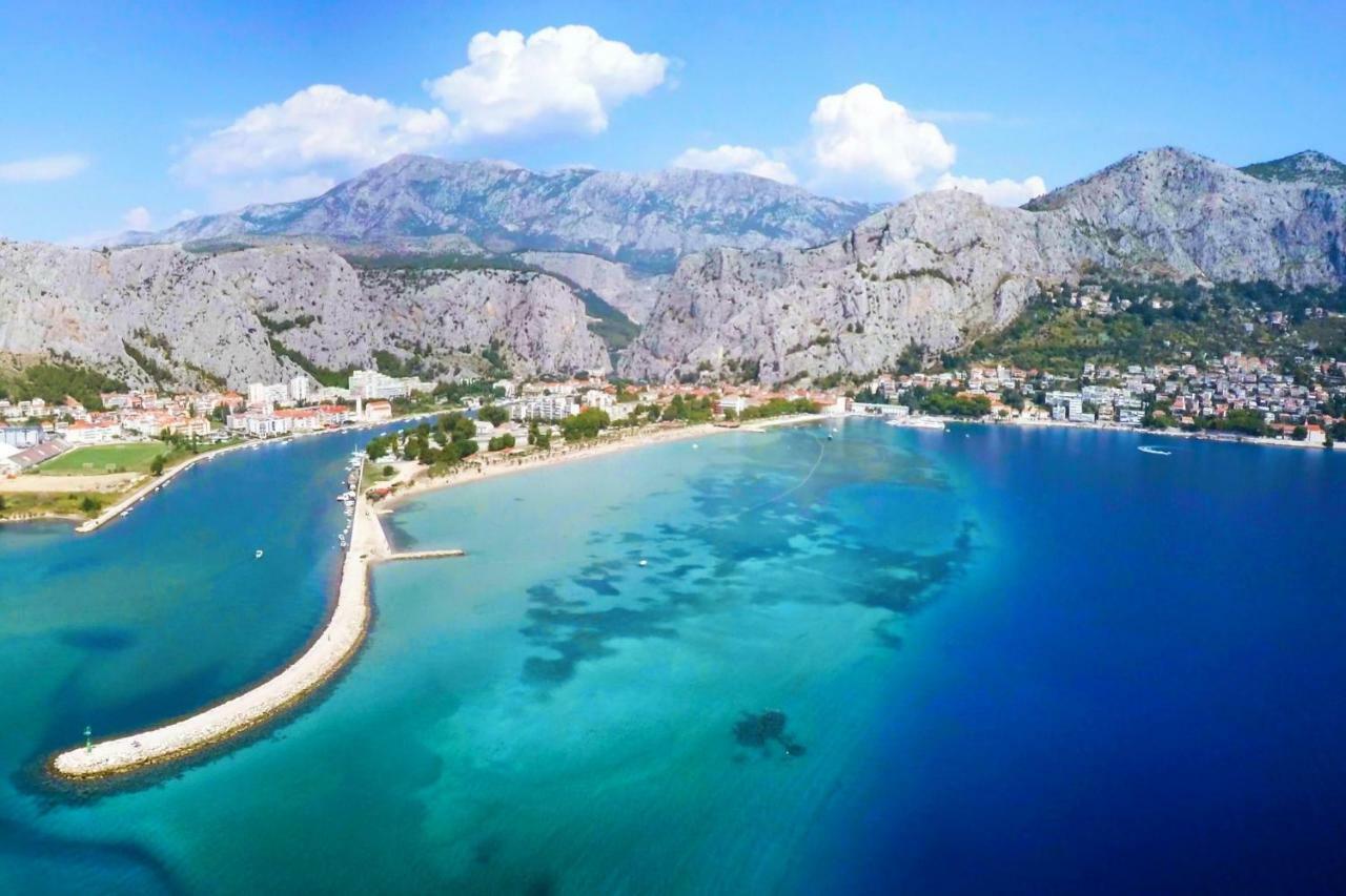 Big And Spacious Apartment In The Heart Of Omis Omiš Exterior foto